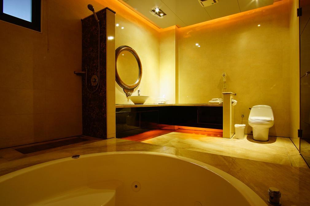 Water City Motel Daya ภายนอก รูปภาพ